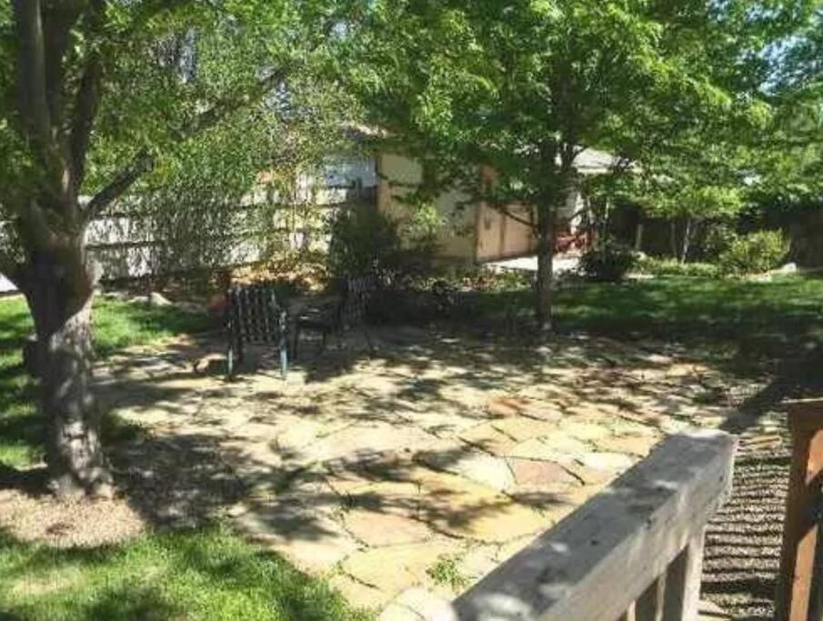 Wow! Spacious Retreat & Amazing Yard 2400+4Bd/3Bth Wichita Bagian luar foto